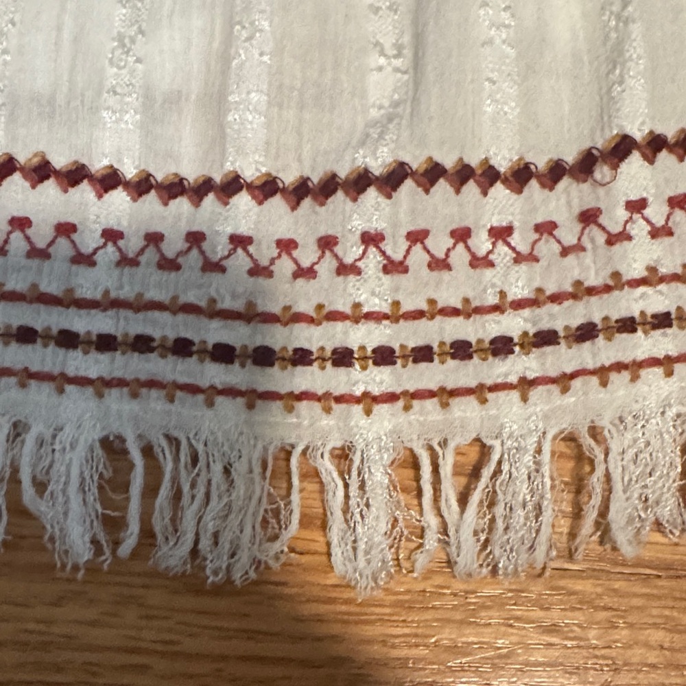 Topshop White and Red Embroidered Blouse - Picture 3 of 3